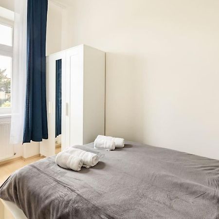 Beautiful 1 Bedroom Apartment Near Schoenbrunn Vienna Esterno foto